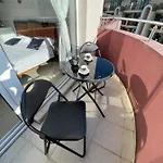 Admiral Plaza شقة فندقية 3*