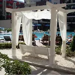 شقة فندقية Admiral Plaza ساني بيتش